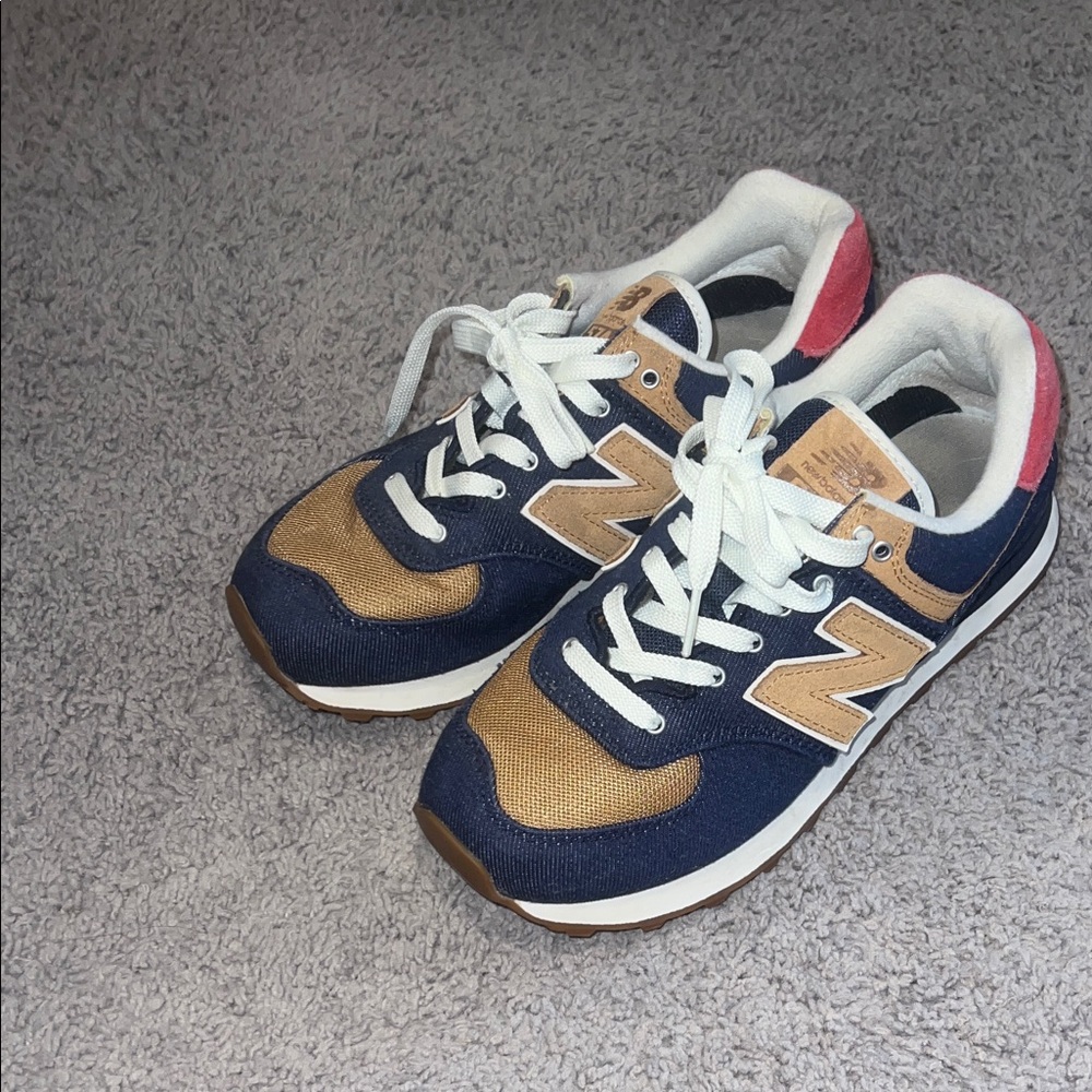 New Balance Men's Athletic Shoes in Navy Blue, Tan and White